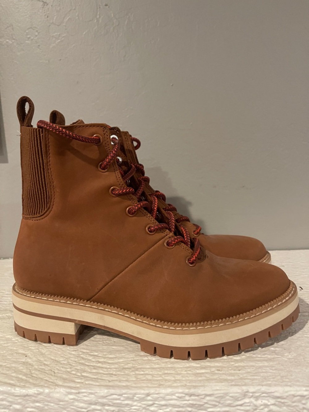 Toms Women’s Chestnut Brown Lace-Up Platform Boots with Red Accents